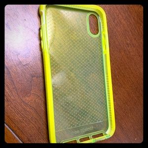 iPhone XS MAX Tech 21 case